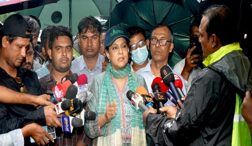 খালগুলোর প্রবাহ ফিরিয়ে আনতে কাজ করছে সরকার : পরিবেশ উপদেষ্টা