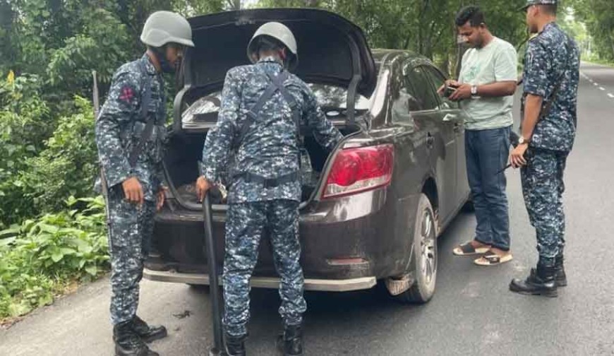 গোপালগঞ্জে কারফিউ, যৌথ বাহিনীর অভিযানে আটক ৪৫