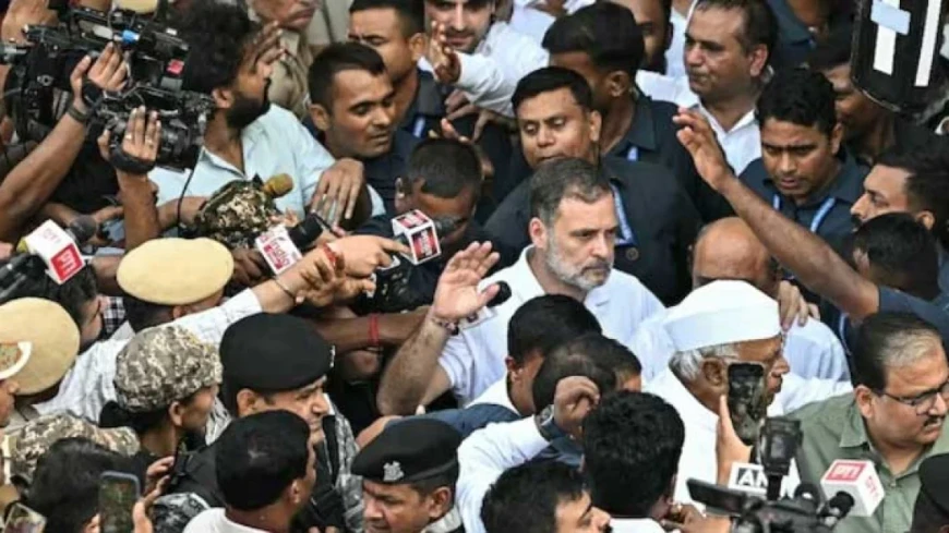 ‘পতনের দ্বারপ্রান্তে মোদি’, সোমবার দিল্লিতে বড় বিক্ষোভের ডাক কংগ্রেসের